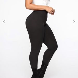 Fashion nova Leggings